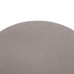 ΒΟΗΘΗΤΙΚΟ ΤΡΑΠΕΖΙ ΣΤΡΟΓΓΥΛΟ DELIA HM18167.03 FIBER CEMENT ΓΚΡΙ & RATTAN Φ40x45Υεκ - Image 5